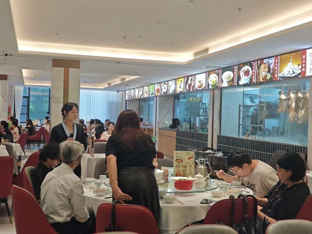 广州早茶新规施行一月，消费市场反应如何